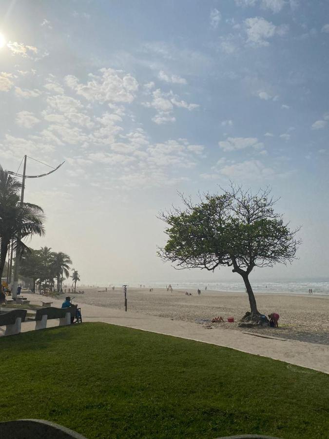 [Wi-Fi] Saint Patrick - 50Mts da Enseada Apartment Guaruja Bagian luar foto